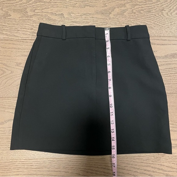 Babaton Chisel Skirt - Picture 6 of 6